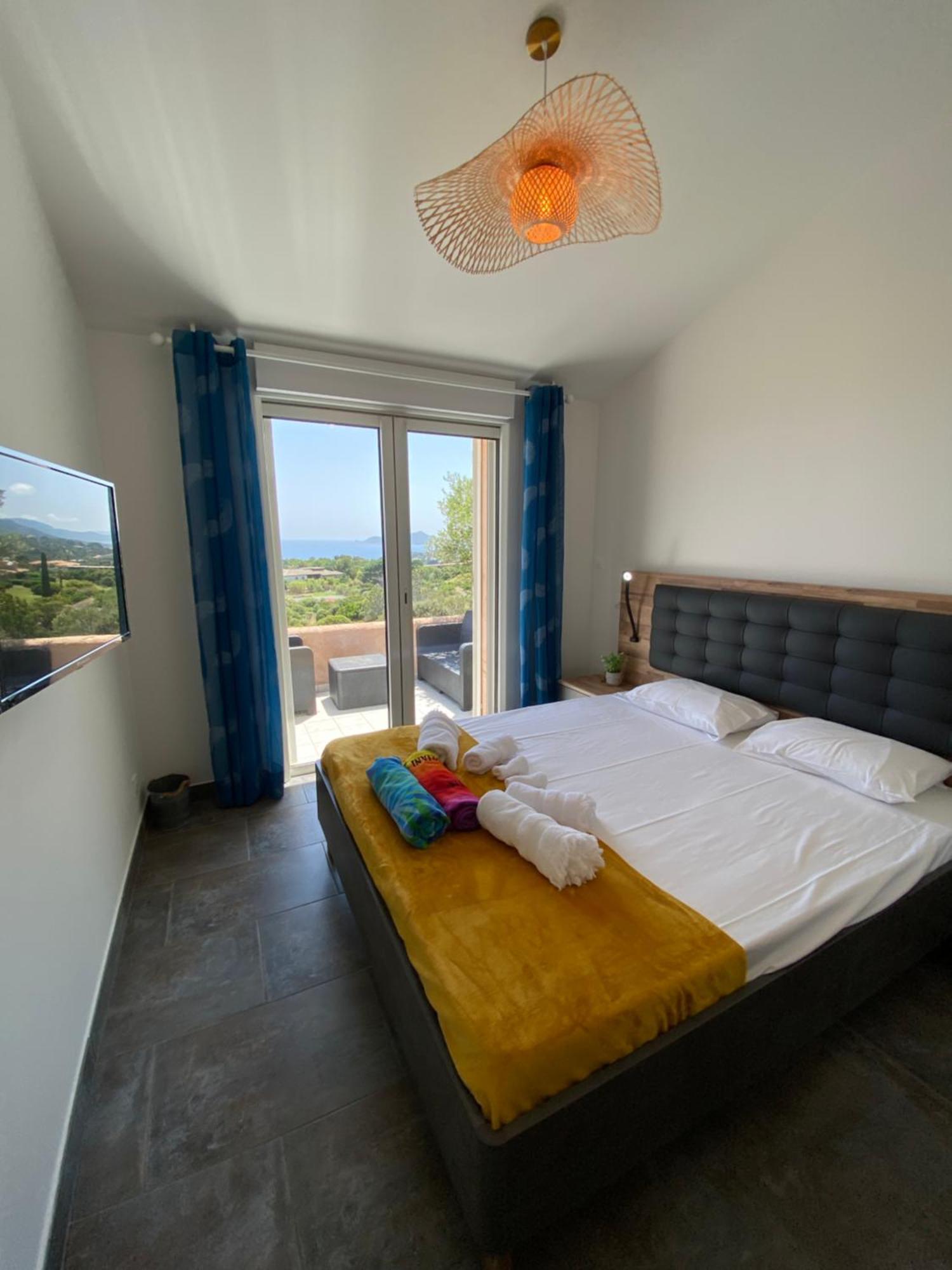 Casa Totti Vue Avec Piscine